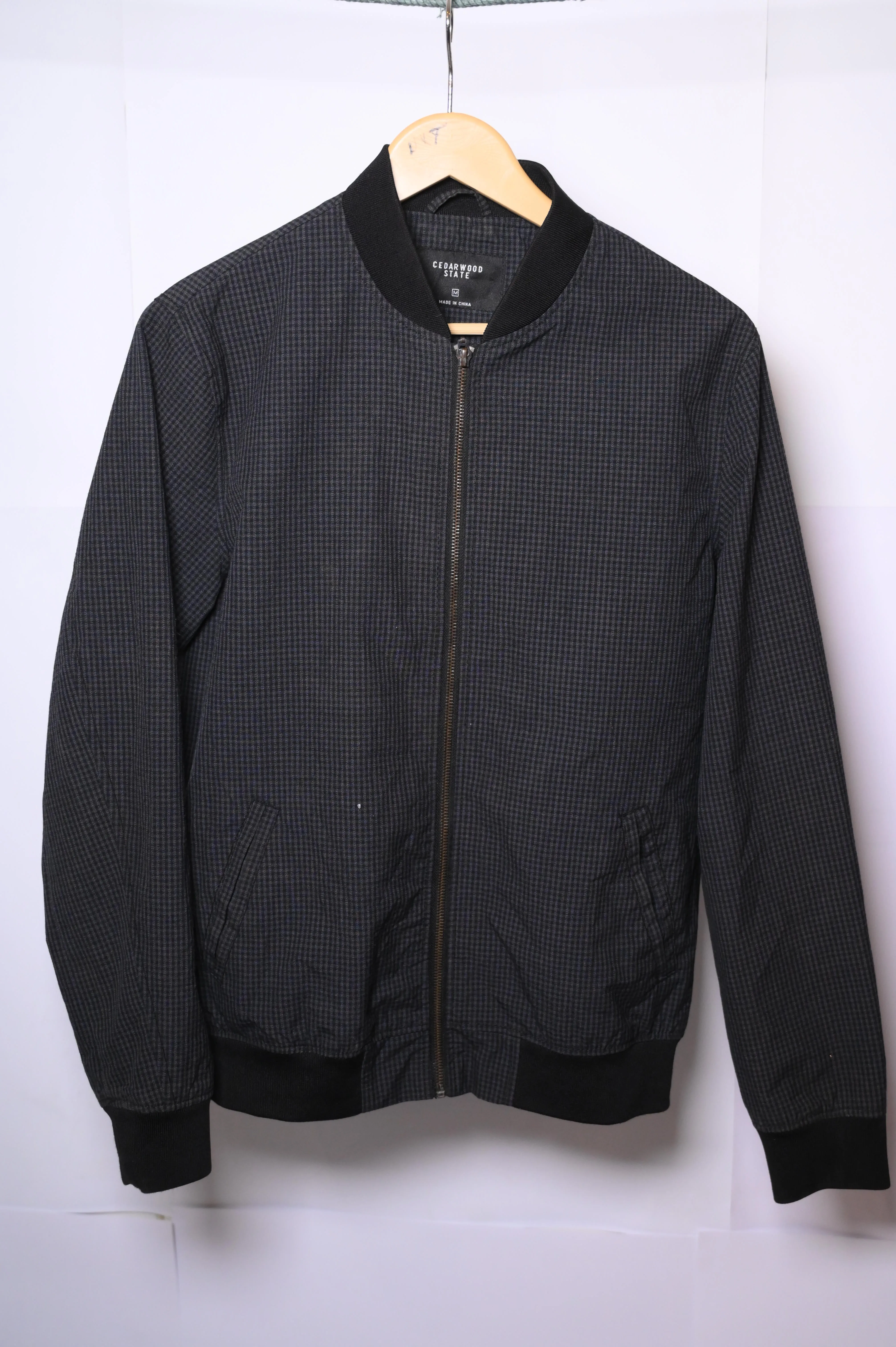 Cedarwood State Black & Grey Medium Jacket