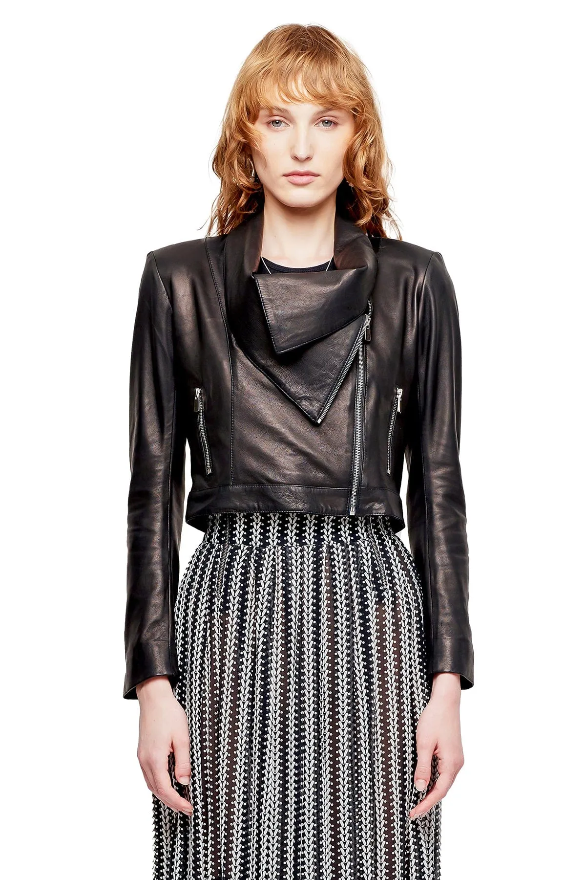 CROSSOVER LEATHER JACKET IN BLACK