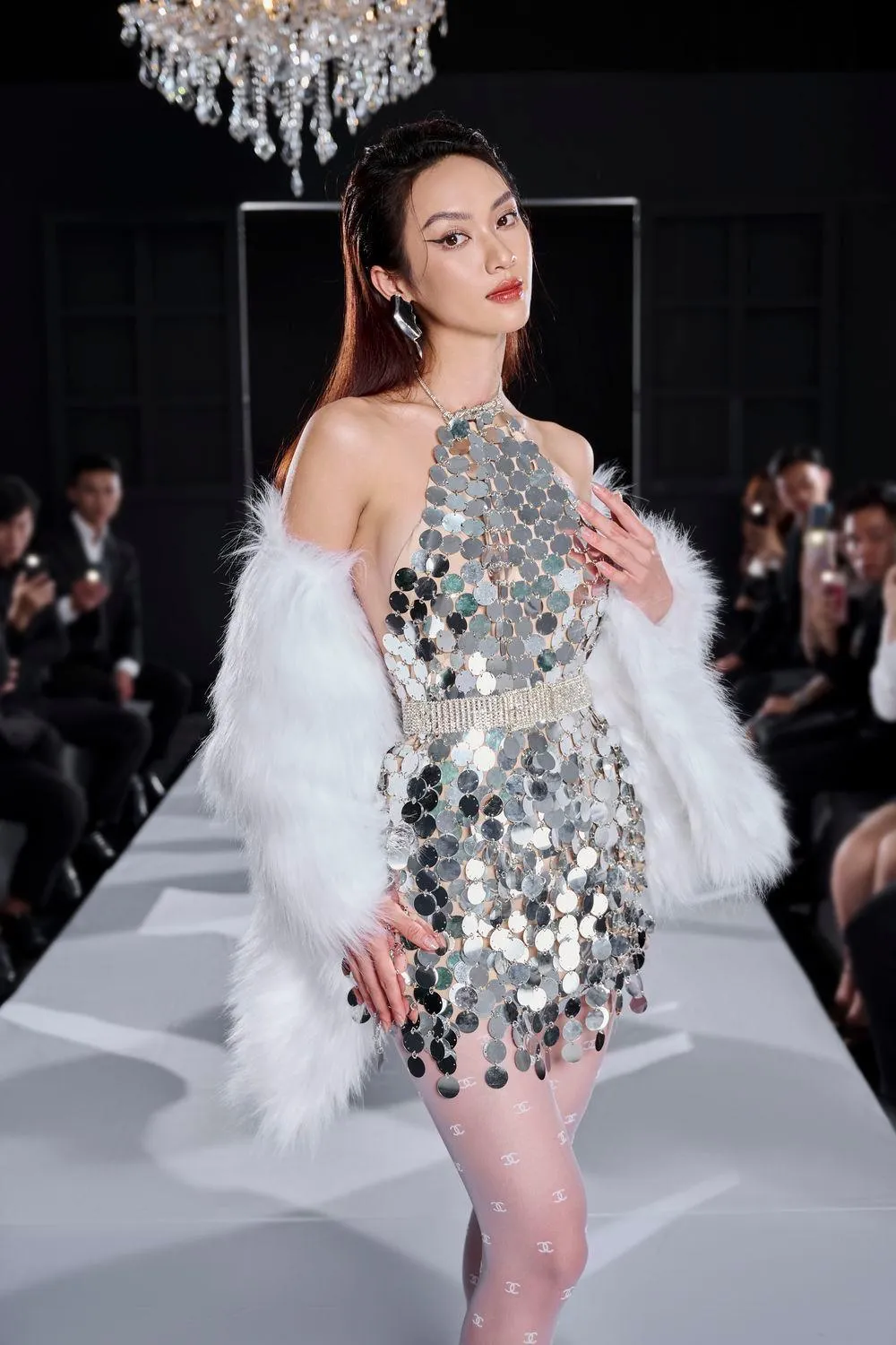Light Star Shift Sleeveless Sequin Mini Dress