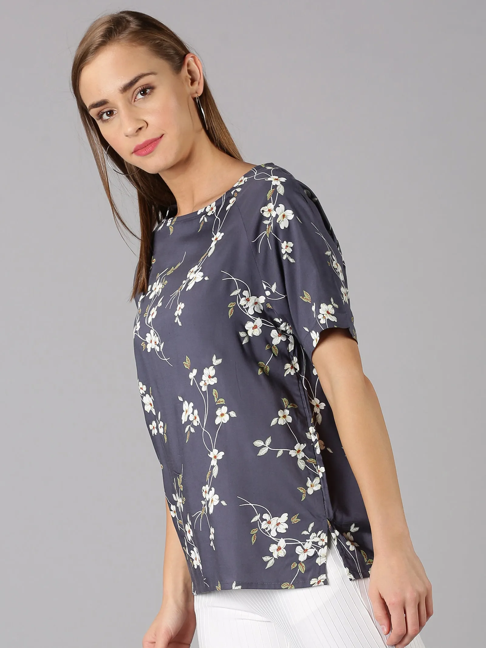 Women Navy Floral Printed Round Neck Casual T-Shirt
